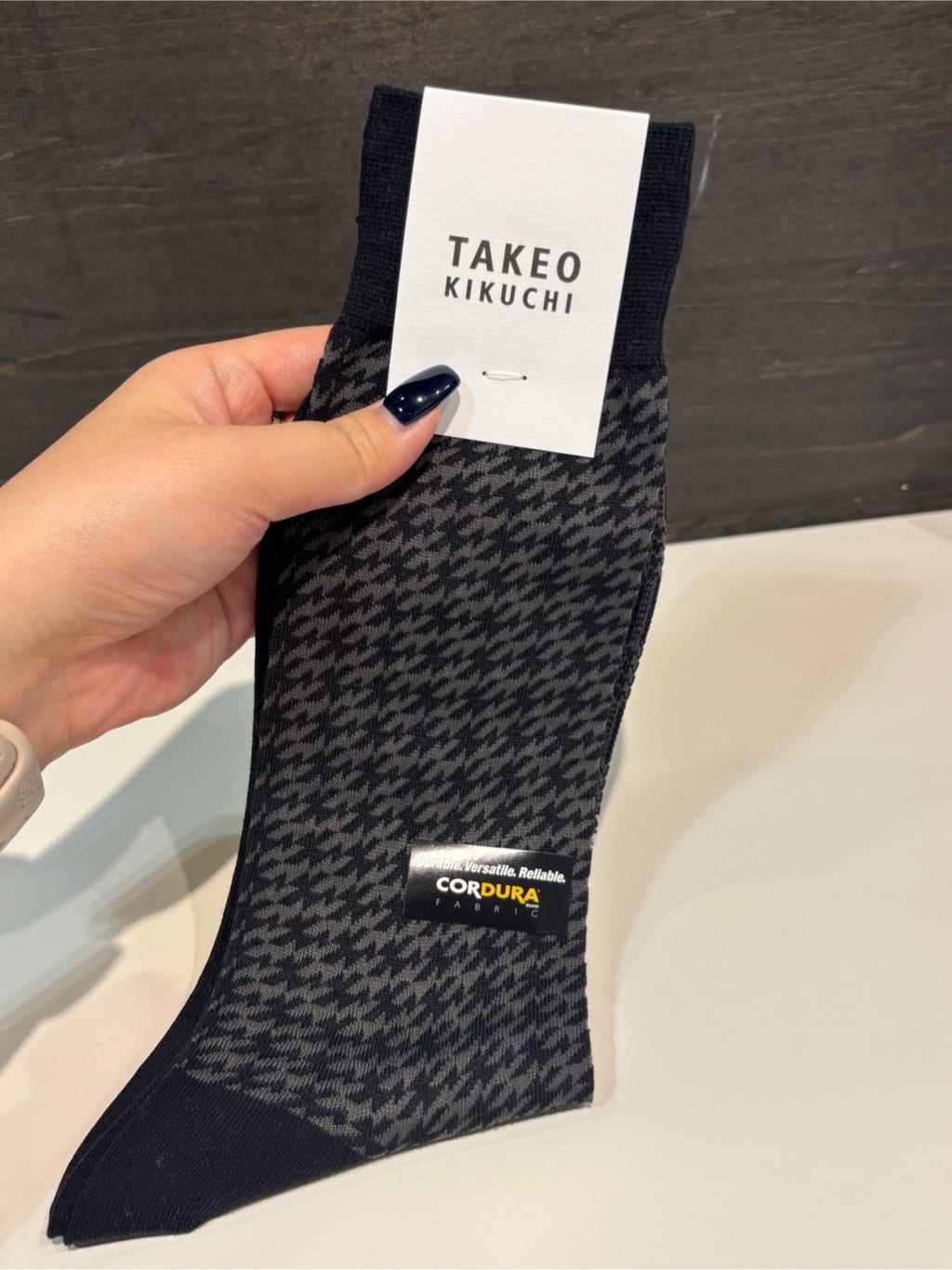ヒナさんの「TAKEO KIKUCHI｜【グレンクライド別注】コーデュラ（R）ドレスソックス」を使ったコーディネート