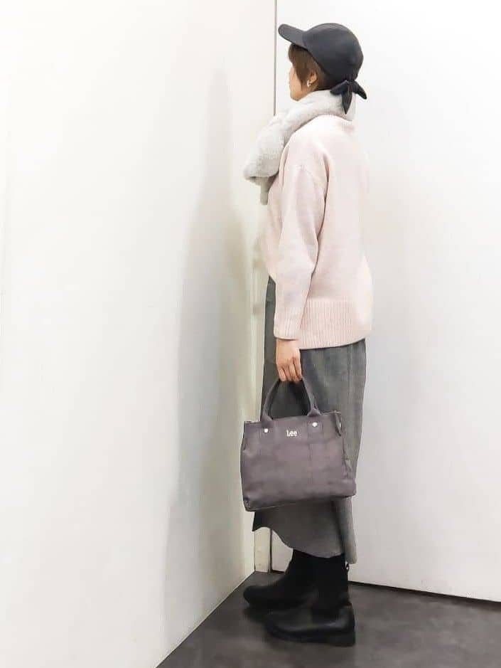 やまちゃんさんの「grove｜【洗える】ふんわりウール混オーバーサイズニット」を使ったコーディネート