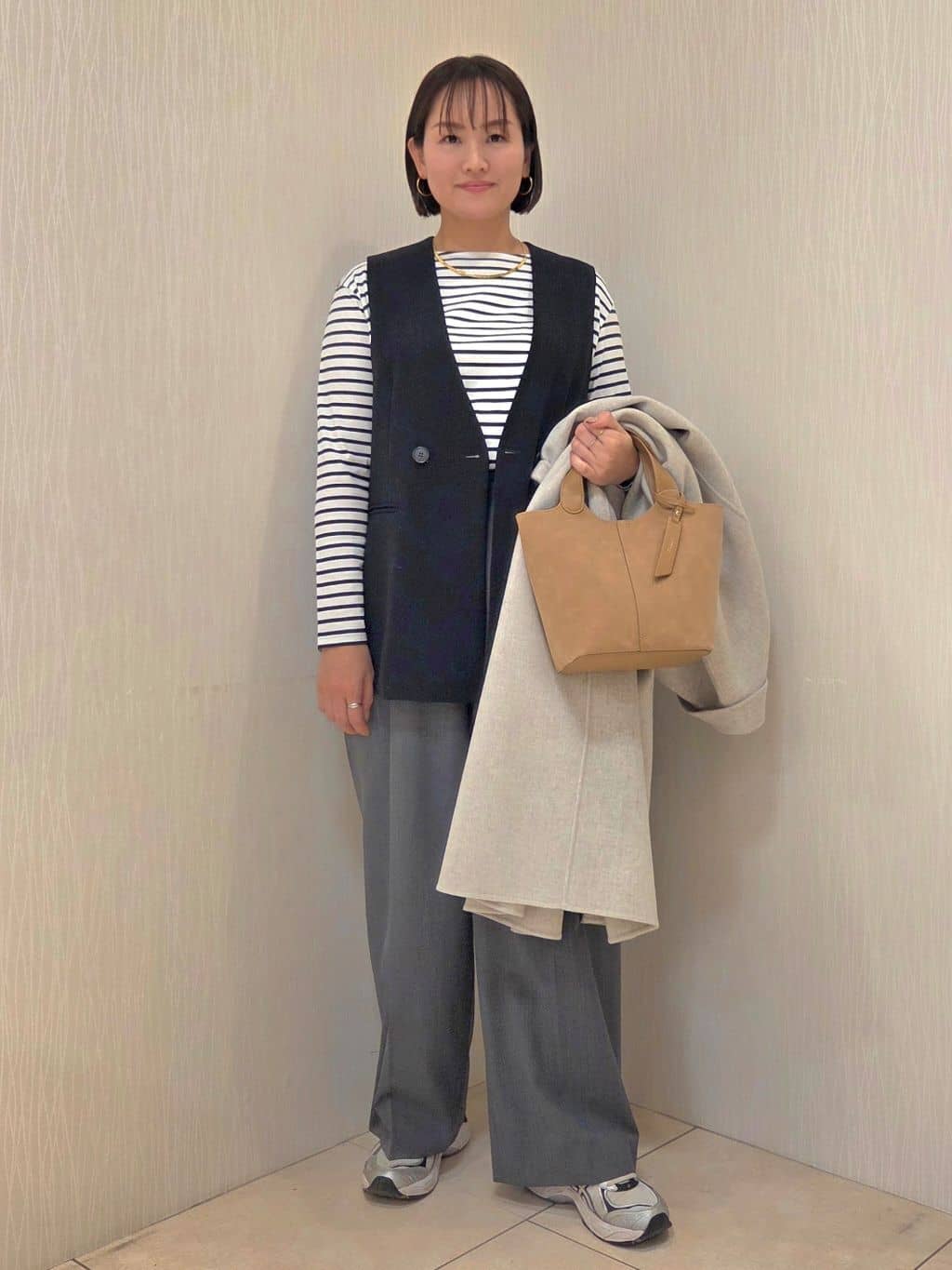naokoさんの「UNTITLED｜【ロング丈/軽やか】テーラード　リバーコート」を使ったコーディネート
