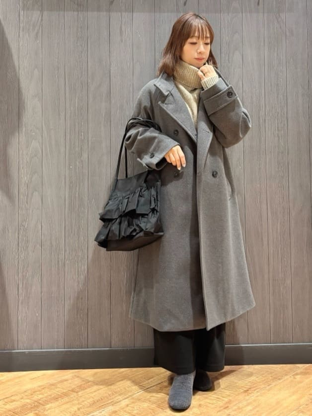 meiさんの「SHOO･LA･RUE｜【洗濯機可/S-LL/体型カバー】女性らしい美シルエット チュニックニットワンピース」を使ったコーディネート