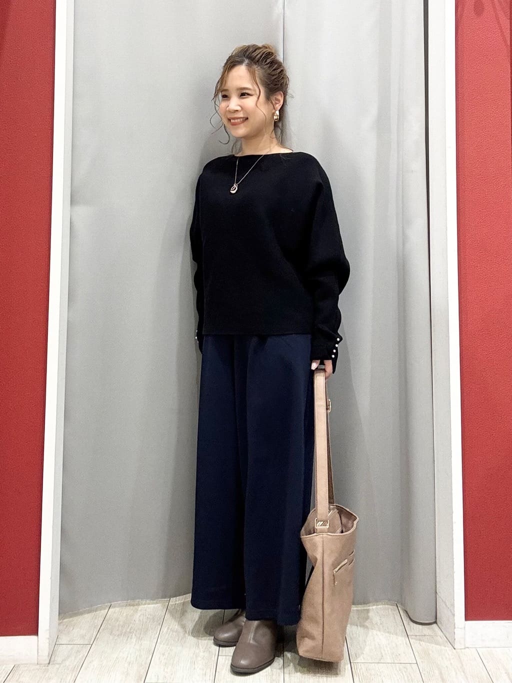 shioさんの「SHOO･LA･RUE｜【洗濯機可/S-LL】体型カバーにも ガウチョパンツ」を使ったコーディネート