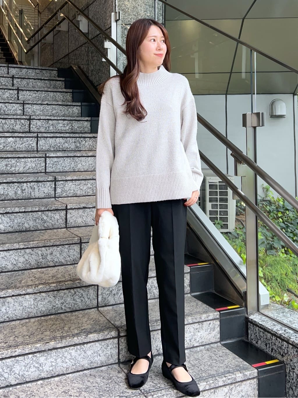 Risaさんの「OPAQUE.CLIP｜ウォームタッチ テーパードパンツ【洗濯機洗OK／ストレッチ】」を使ったコーディネート