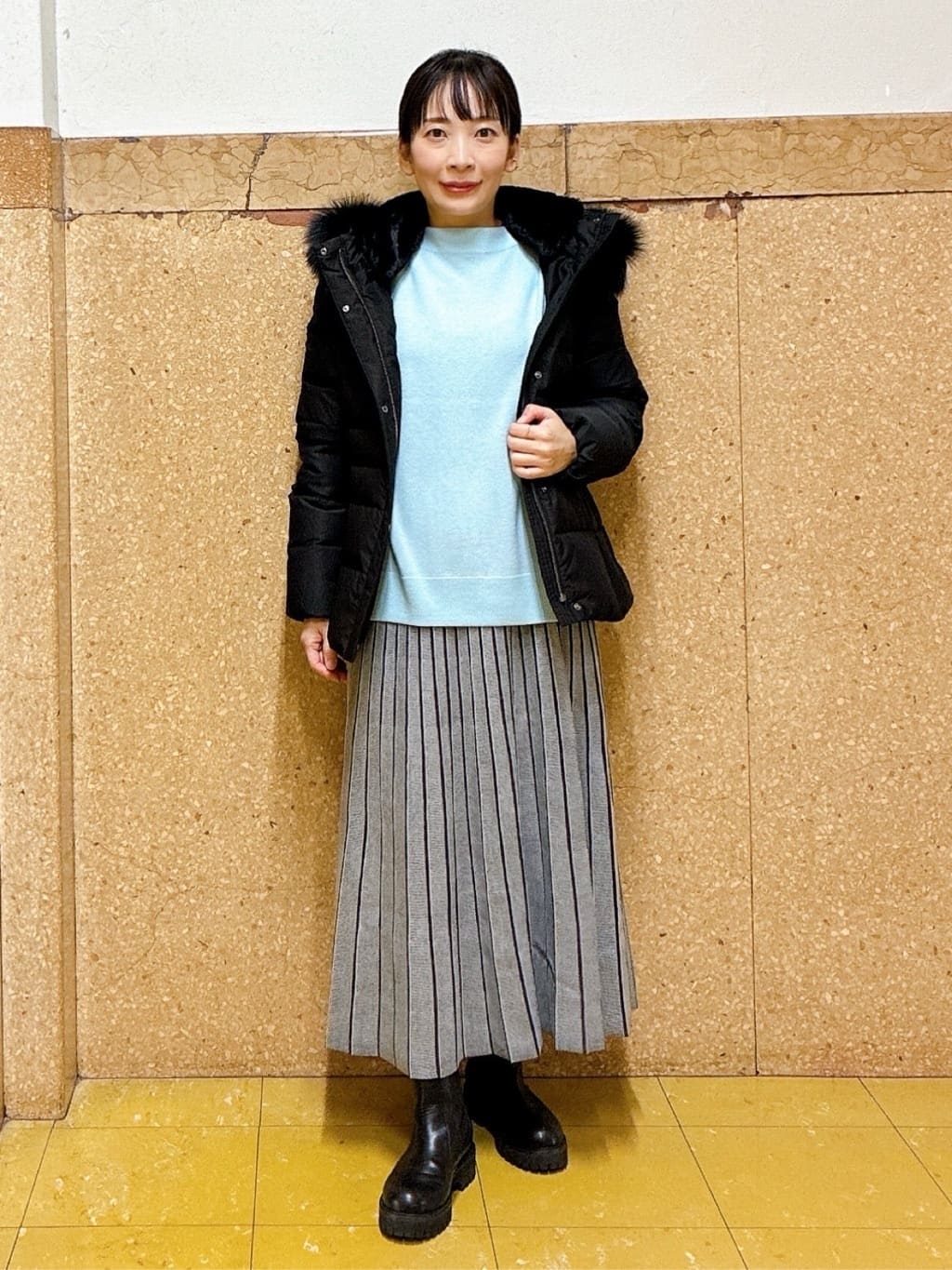 hattoriさんの「INDIVI｜【洗える／SETUP可能】ジャカードニット プリーツスカート」を使ったコーディネート