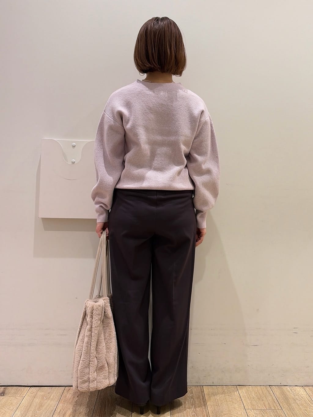 YUKOさんの「index｜裏起毛ストレッチワイドパンツ【洗濯機OK／イージーアイロン】」を使ったコーディネート