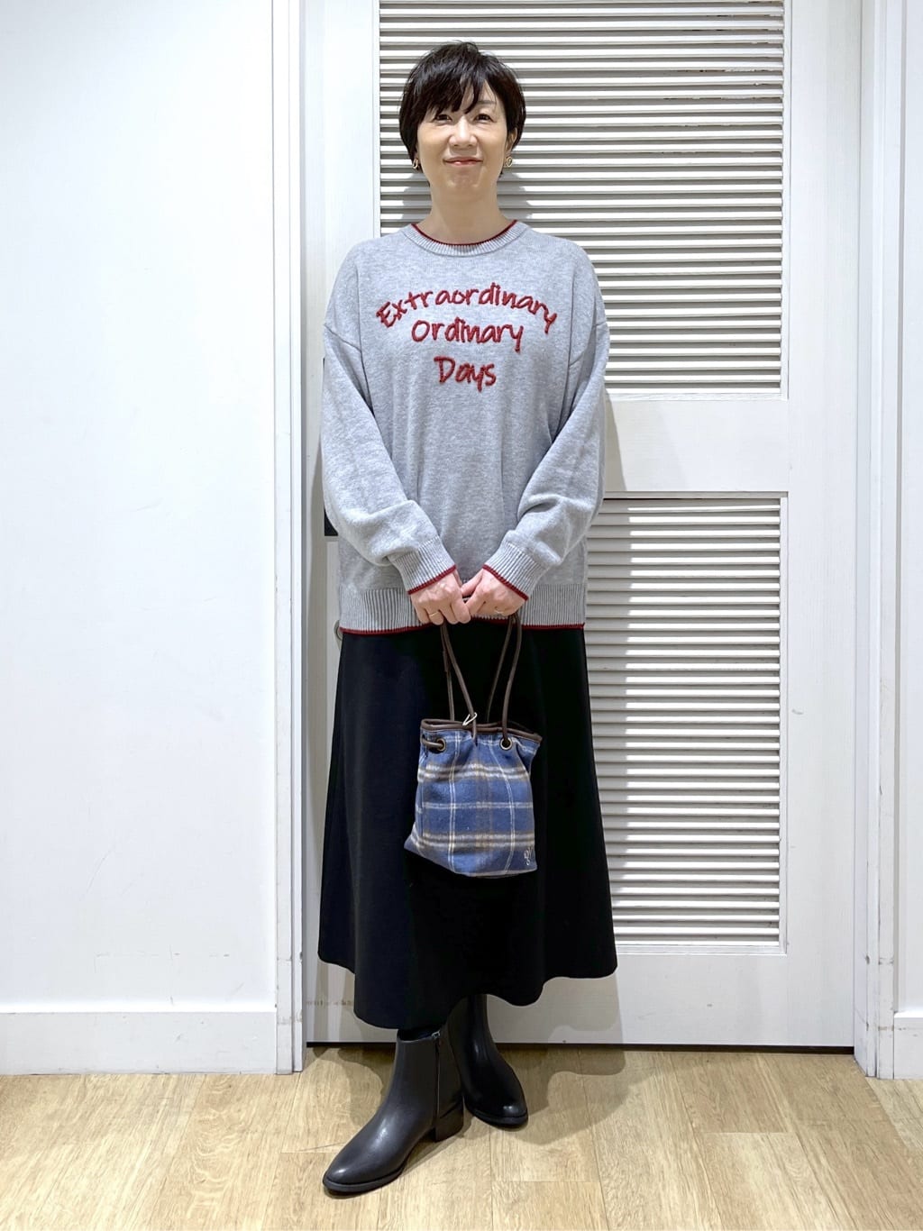 Miyazakiさんの「Dessin｜【洗える】ペイント風刺繍入り配色ラインニット」を使ったコーディネート