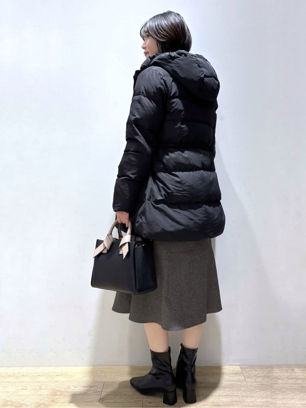 mizukiさんの「index｜KAWADAダウンドロストミドルコート【撥水／洗濯機OK／2WAY／静電気防止裏地】《XS～3L》」を使ったコーディネート