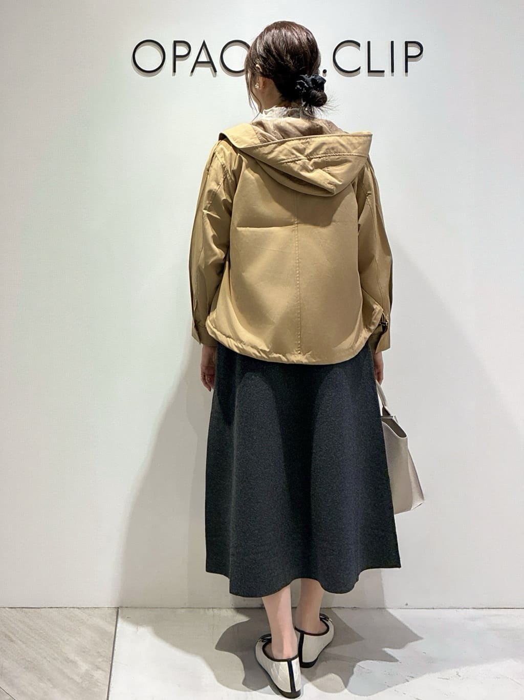 もんちゃんさんの「OPAQUE.CLIP｜サイド編地切替ニットトップス／セットアップ対応【洗濯機OK】」を使ったコーディネート