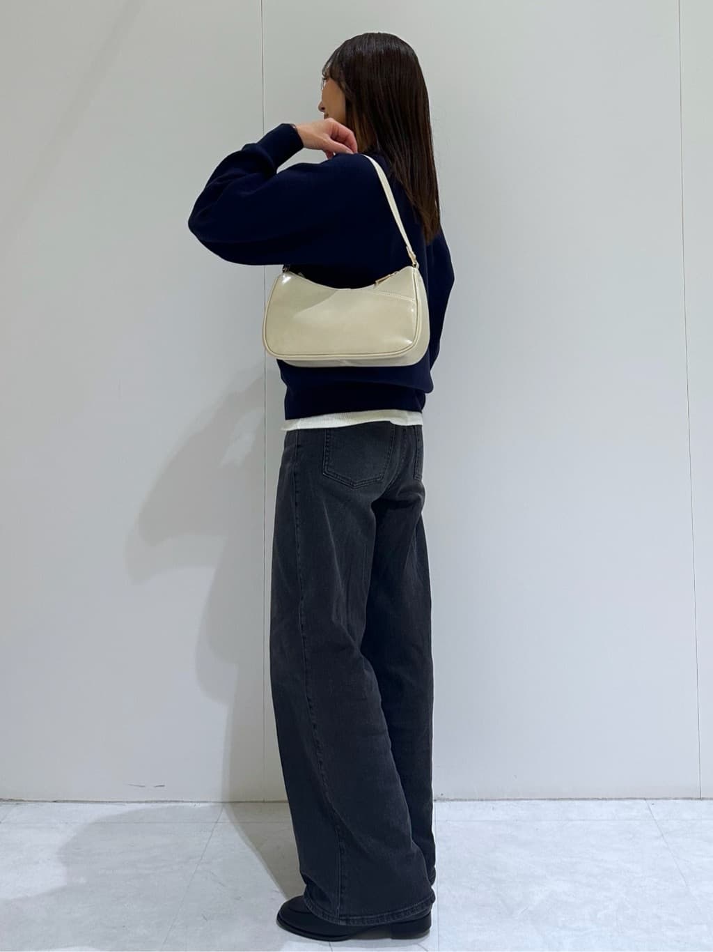 makiさんの「OPAQUE.CLIP｜スウェットライクニット【洗濯機OK】」を使ったコーディネート