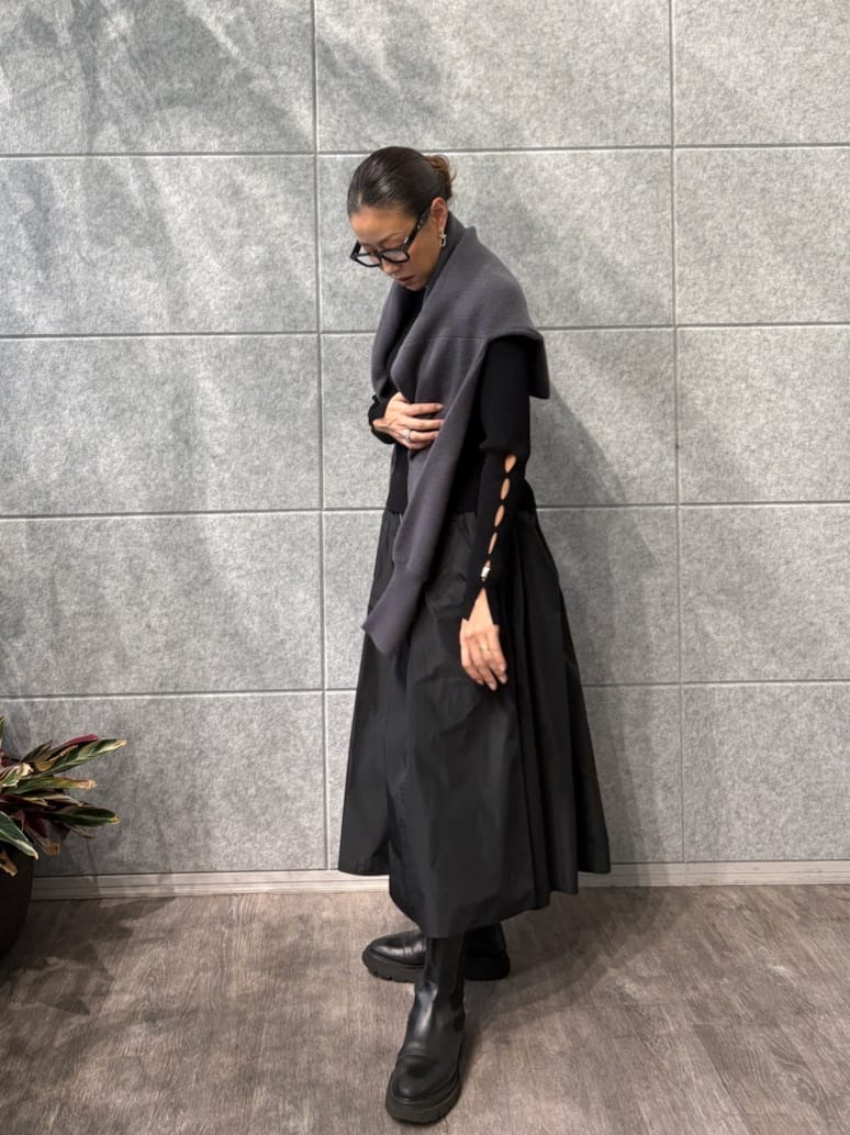 ibuさんの「CODE A｜zip form cardigan」を使ったコーディネート