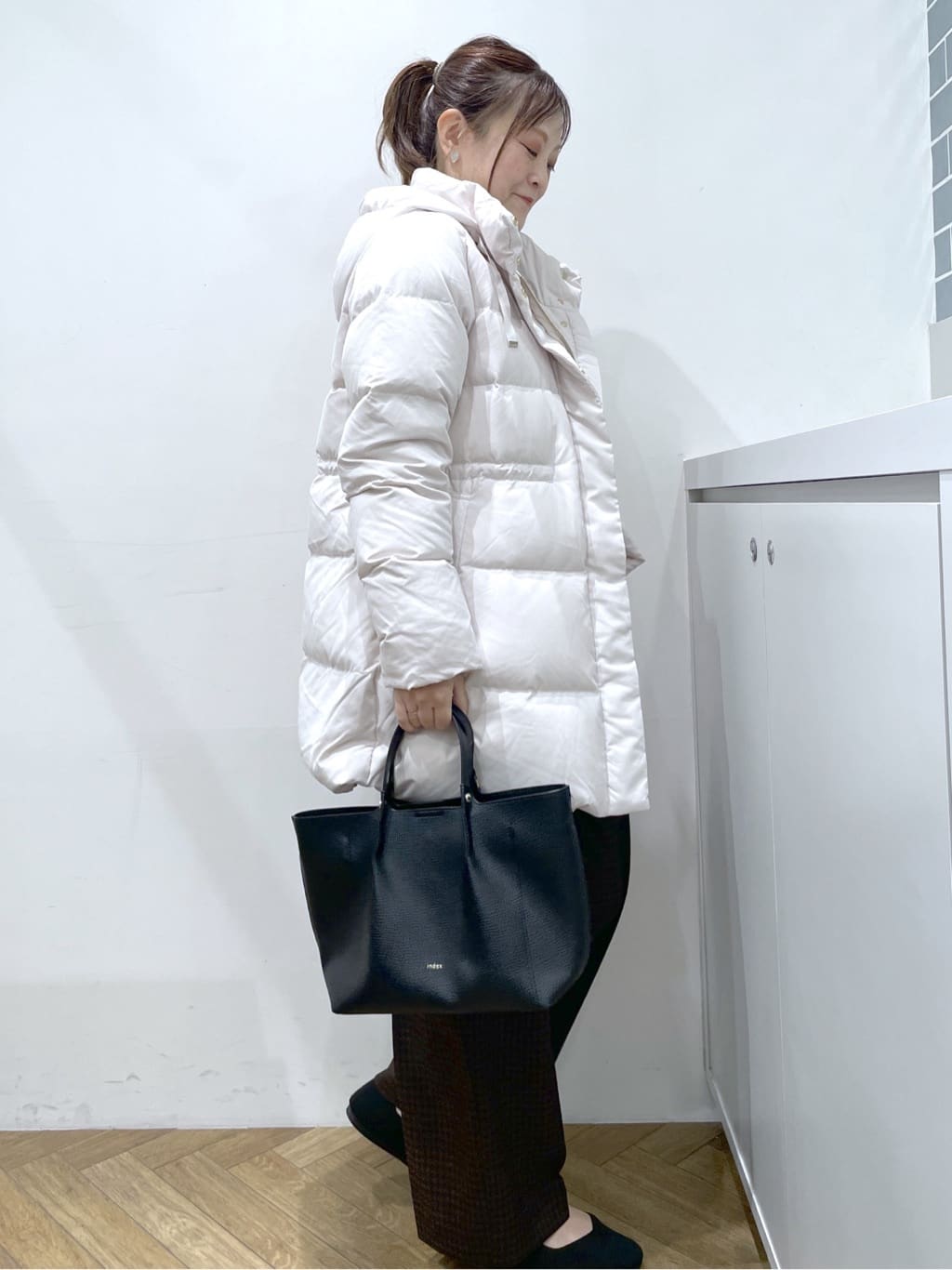 Junさんの「index｜ラメガーター編みボートネックニット【洗濯機OK】《8col／XS～LL》」を使ったコーディネート