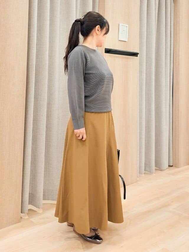 ふるさんの「grove｜最終お値下げ！！【洗える/毛玉軽減】天竺ラグランスリーブプルオーバー」を使ったコーディネート