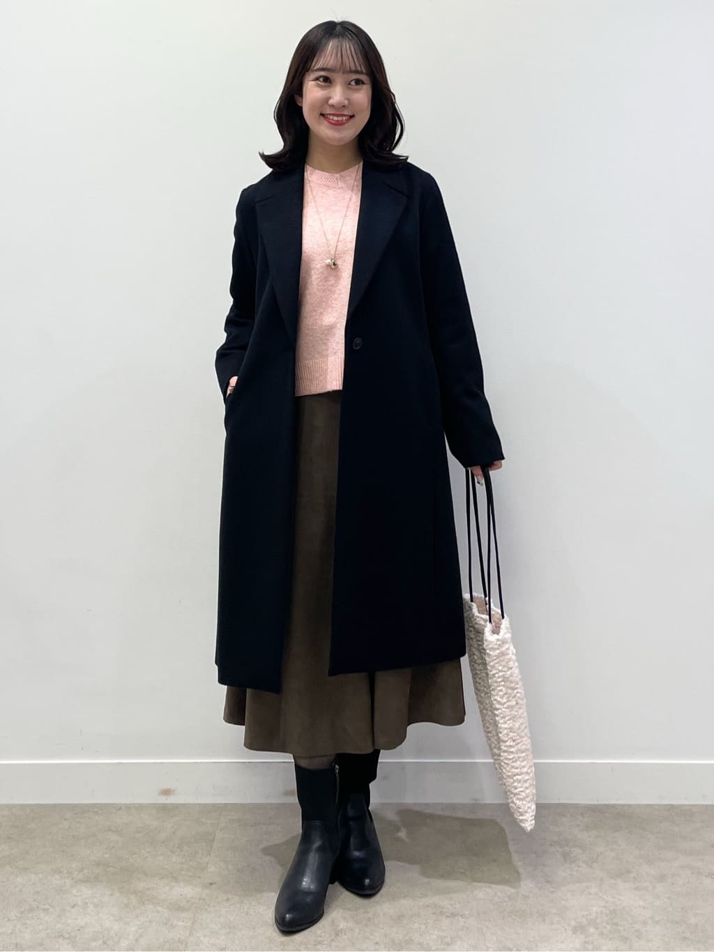 yukariさんの「Reflect｜【SS-4Lサイズ／選べる6色】テーラードカラーロングウール混コート」を使ったコーディネート