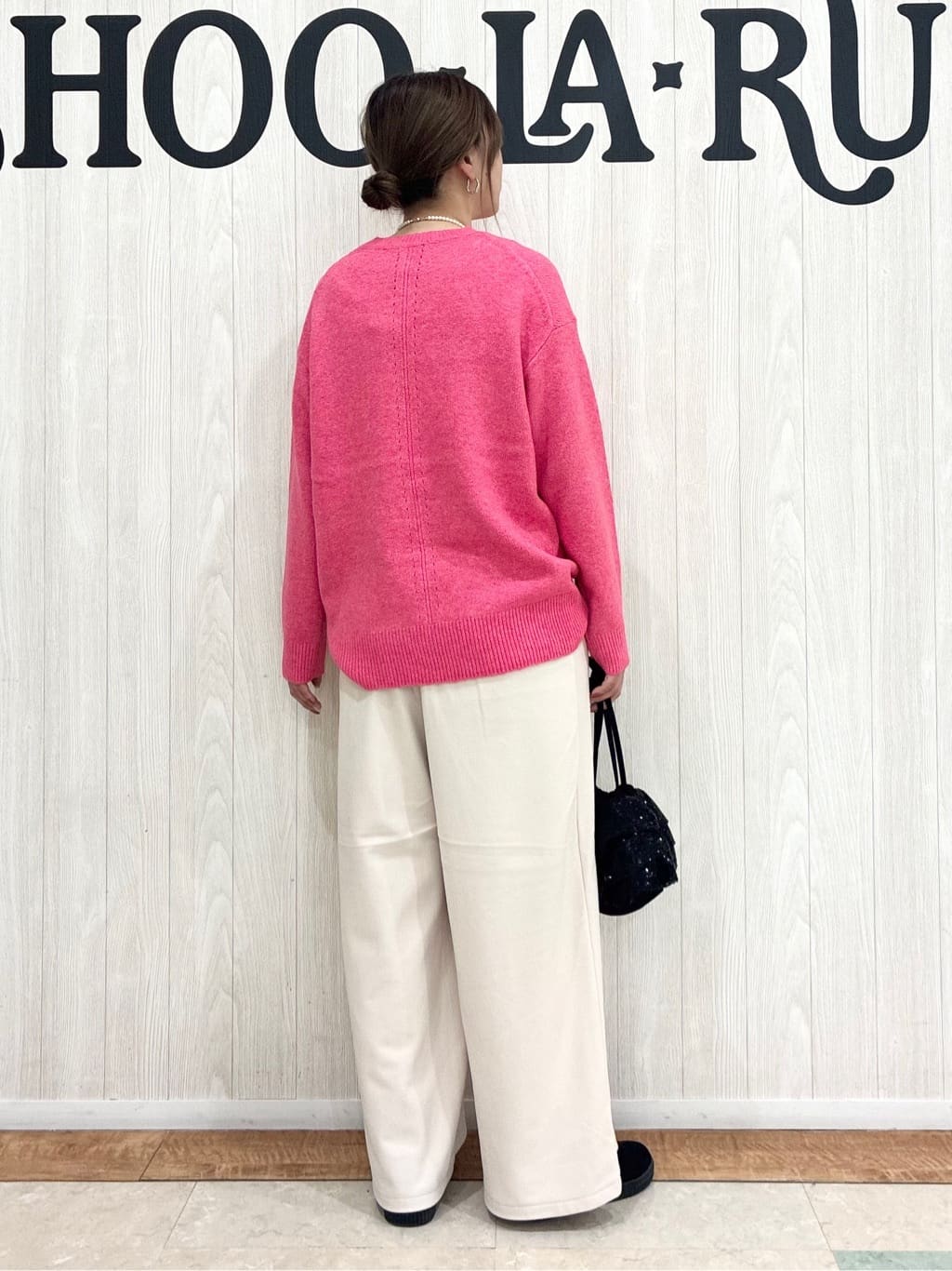 shiiさんの「SHOO･LA･RUE｜【セレモニー】ロンデルマグネットネックレス」を使ったコーディネート