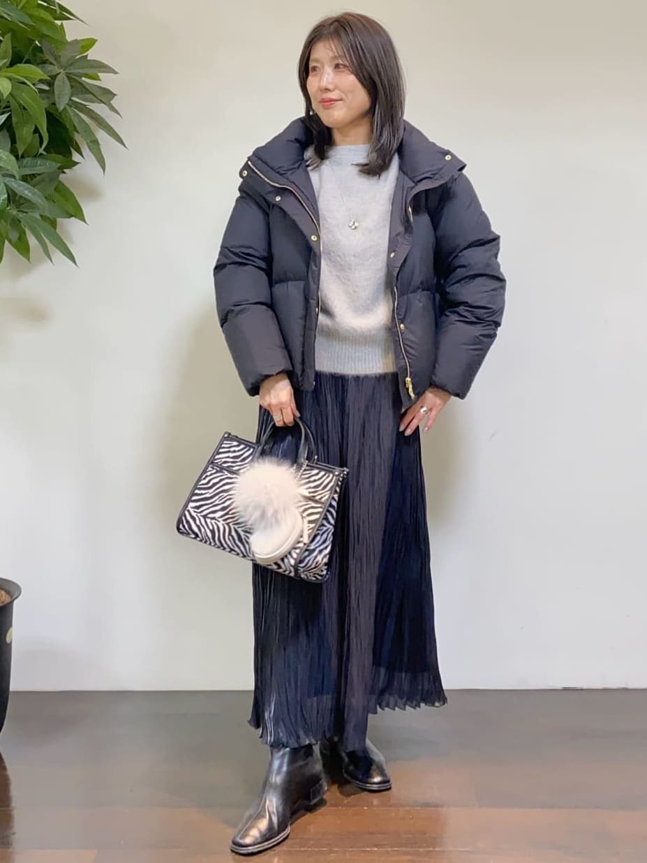 tomoさんの「UNTITLED｜【トレンド/撥水機能/防寒】ショートダウンコート」を使ったコーディネート