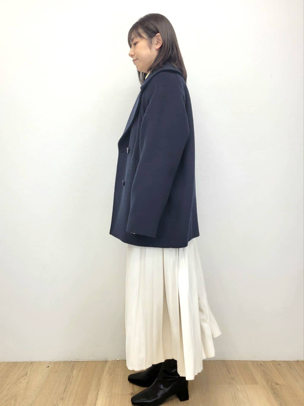 LISAさんの「OPAQUE.CLIP｜カシミヤブレンドウールミドルピーコート」を使ったコーディネート