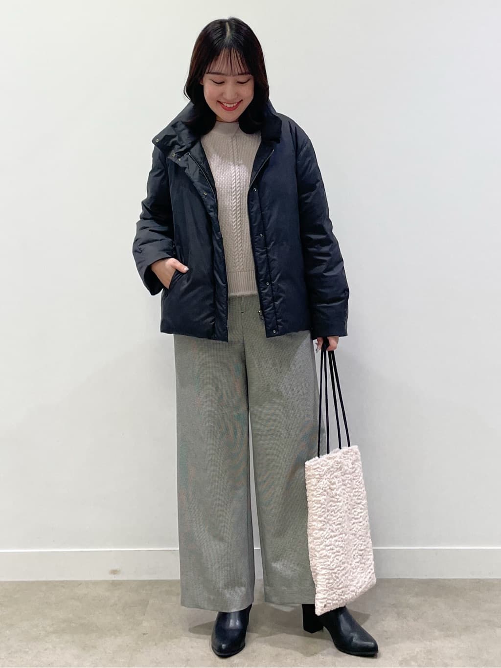 yukariさんの「Reflect｜【すっきりシルエット】ショート丈ダウンコート」を使ったコーディネート