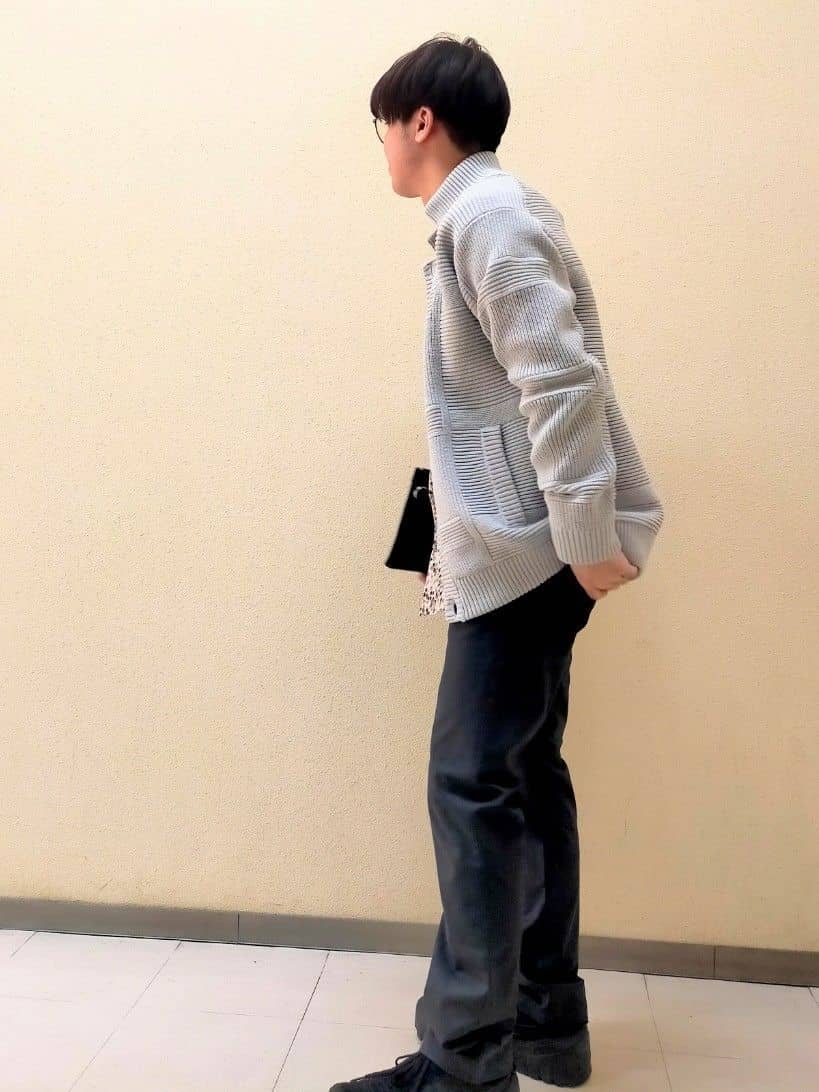 nerさんの「TAKEO KIKUCHI｜【全7サイズ&times;8色展開！】トップマルチヘリンボン パンツ」を使ったコーディネート