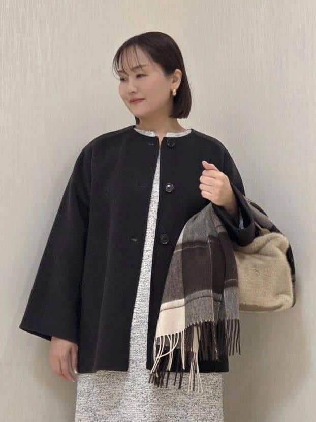 naokoさんの「UNTITLED｜【ミディ丈/軽やか】セミラグランリバー コート」を使ったコーディネート