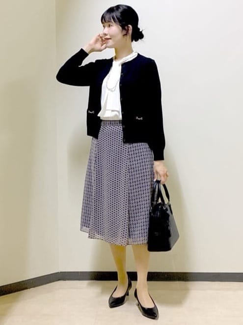  beni_gingerさんの「Reflect｜【きちんと見え／通勤／セレモニーにおすすめ◎】ドット柄ボウタイブラウス」を使ったコーディネート