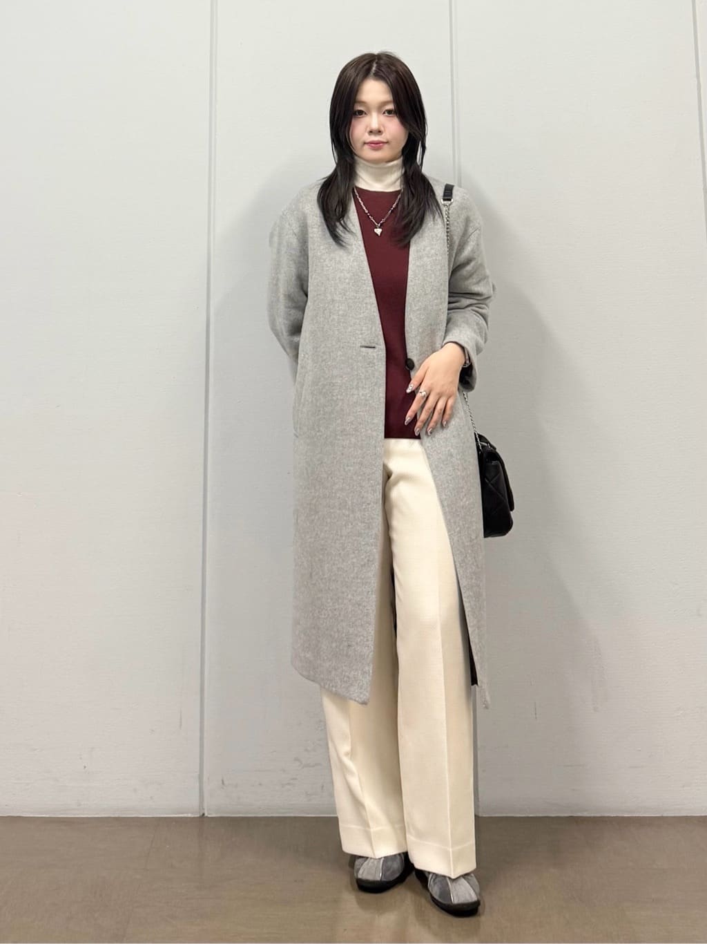 mizukiさんの「INDIVI｜【洗える／薄手／ラメ】シアーラメニット」を使ったコーディネート