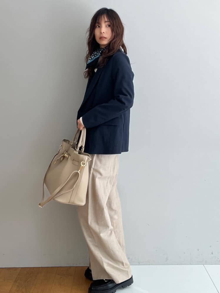 misaさんの「DRESSTERIOR｜【セットアップ可/吸水速乾/ウォッシャブル】リネンブレンドオックスダブルジャケット」を使ったコーディネート