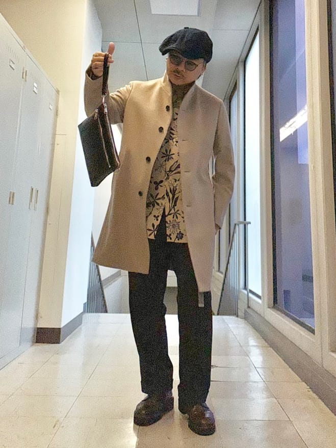 MAKOTO AIさんの「TAKEO KIKUCHI｜【ウールカシミヤブレンド】ビーバー調 スタンドカラー コート」を使ったコーディネート