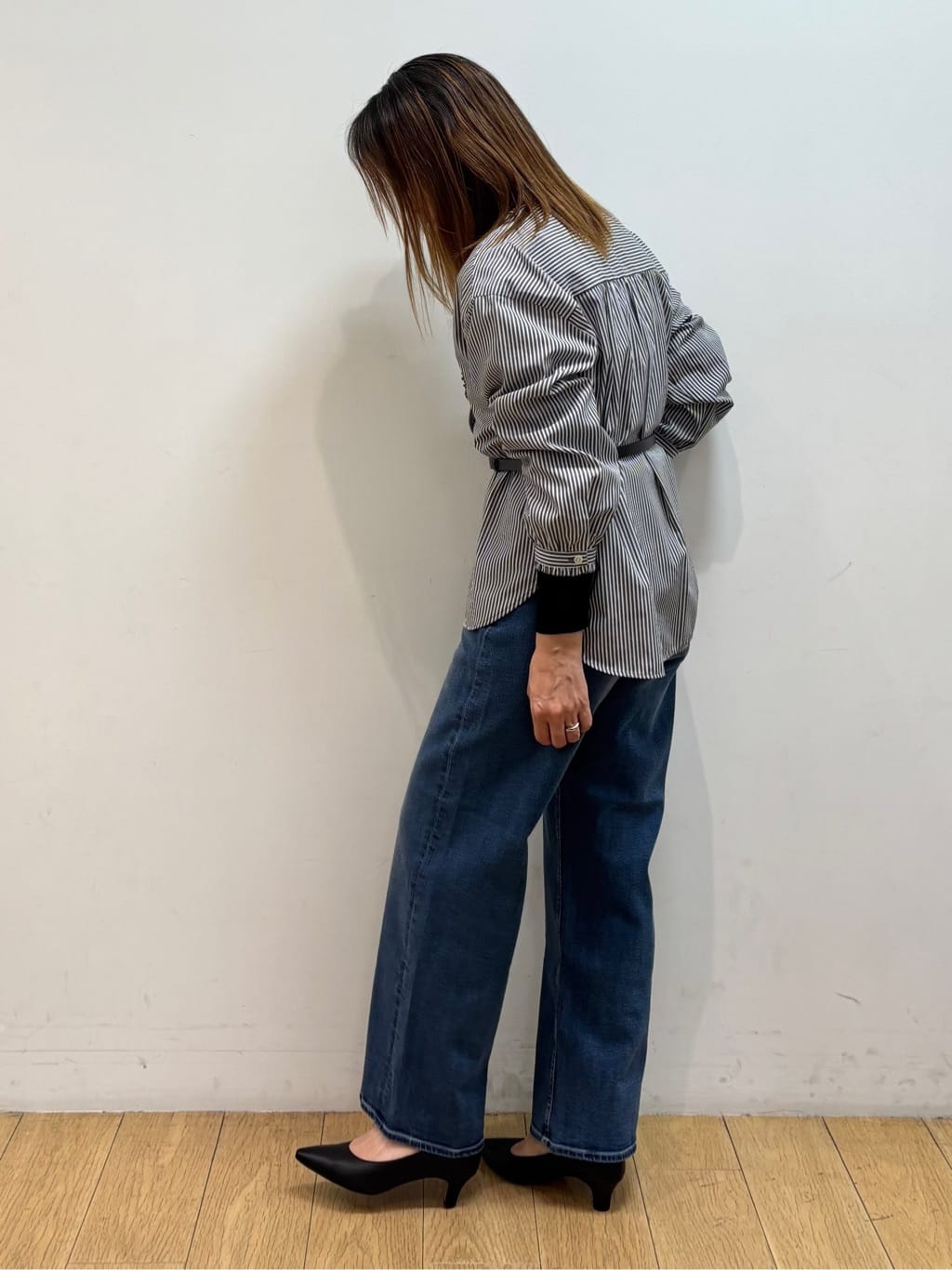 mikkoさんの「INDIVI｜【洗える】胸元タックフリル長袖ブラウス」を使ったコーディネート