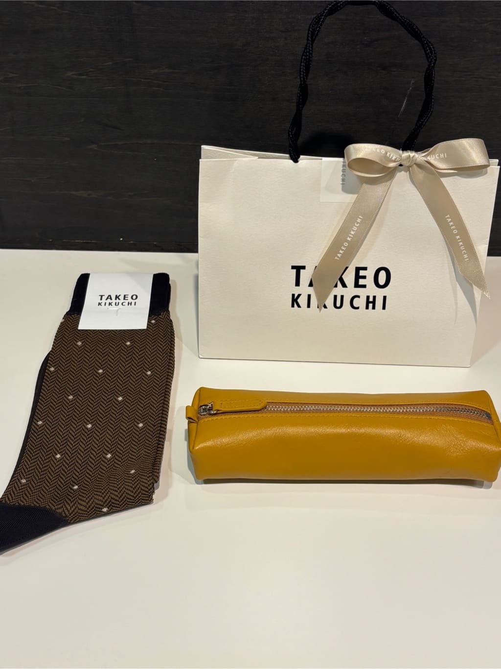 ヒナさんの「TAKEO KIKUCHI｜へリンボン小花ドレスソックス」を使ったコーディネート
