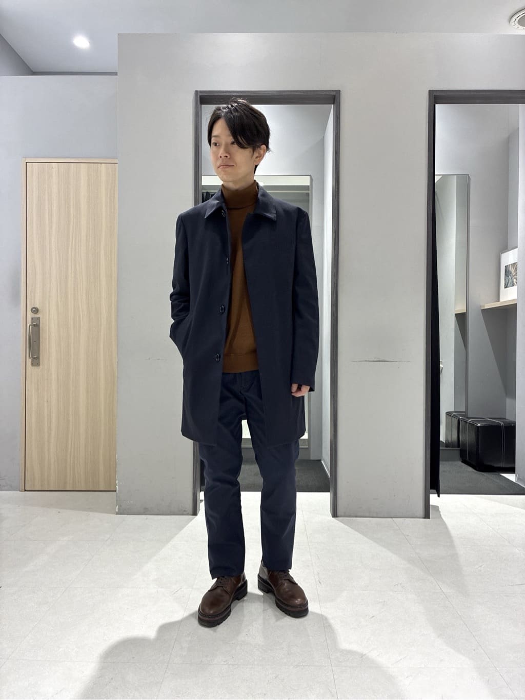 わいずみさんの「TAKEO KIKUCHI｜【ダウンライナー付き】メランジ ステンカラー コート」を使ったコーディネート