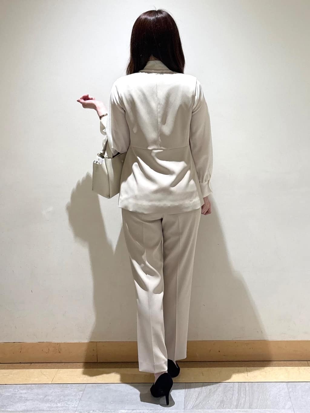 sakiさんの「COUP DE CHANCE｜【手洗い可／日本製】シアーリボンブラウス」を使ったコーディネート