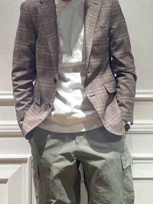 橋本さんの「DRESSTERIOR｜エクスクルーシブフライスロングTシャツ」を使ったコーディネート