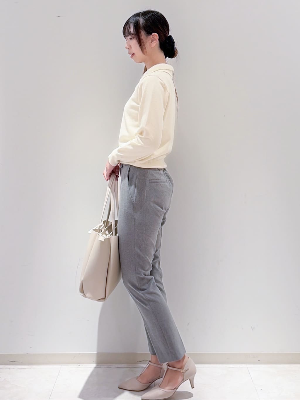 yurinaさんの「index｜ウォームストレッチテーパードパンツ【洗濯機OK／防シワ／吸湿発熱】《XS～3L》」を使ったコーディネート