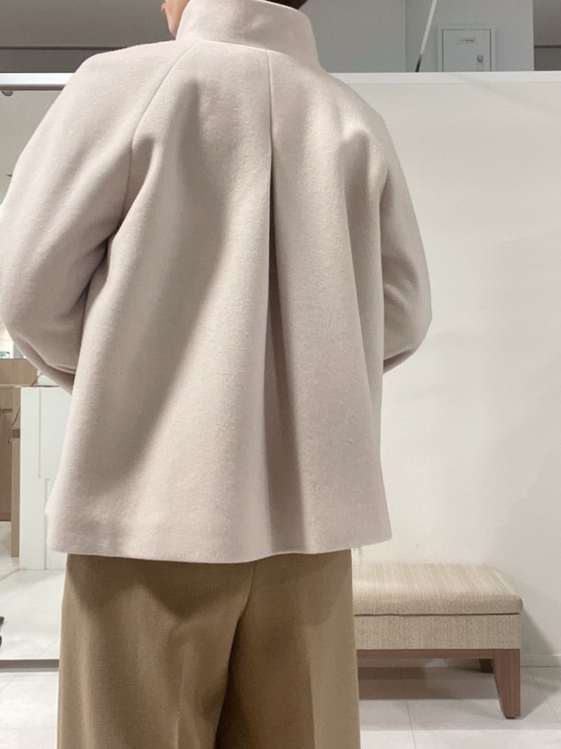 IWAMOさんの「UNTITLED｜【重ね着もおすすめ/洗える】ウールカシミヤ クルーネックニット」を使ったコーディネート