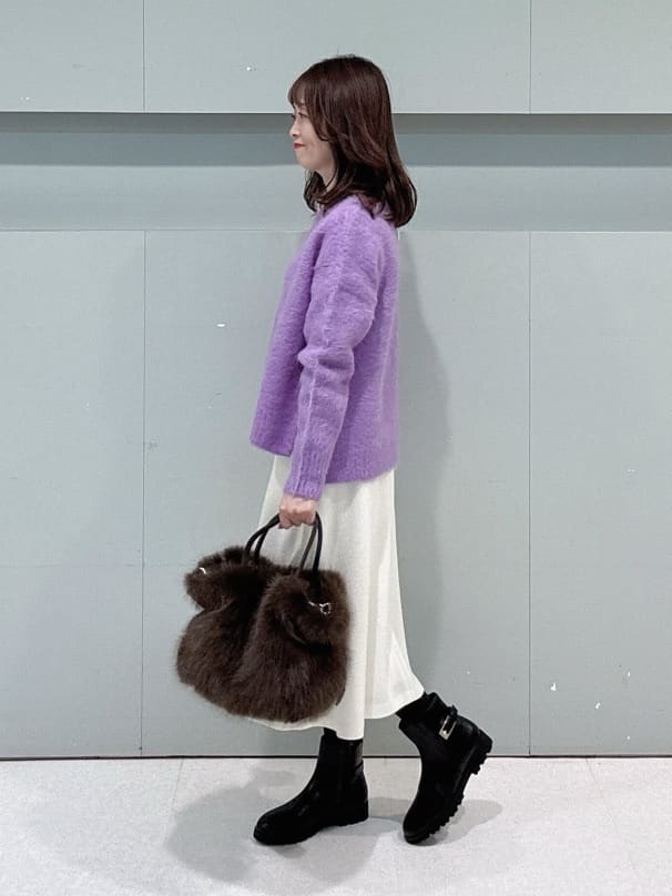 makiさんの「UNTITLED｜【ゆったり】アルパカ混シャギーニット」を使ったコーディネート