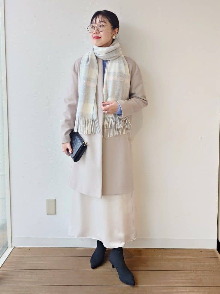 MUTSUKOさんの「UNTITLED｜【ゆったり】アルパカ混シャギーニット」を使ったコーディネート