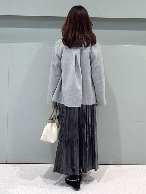 makiさんの「UNTITLED｜【着回しが効く／オンオフアウター】ウールショートコート」を使ったコーディネート