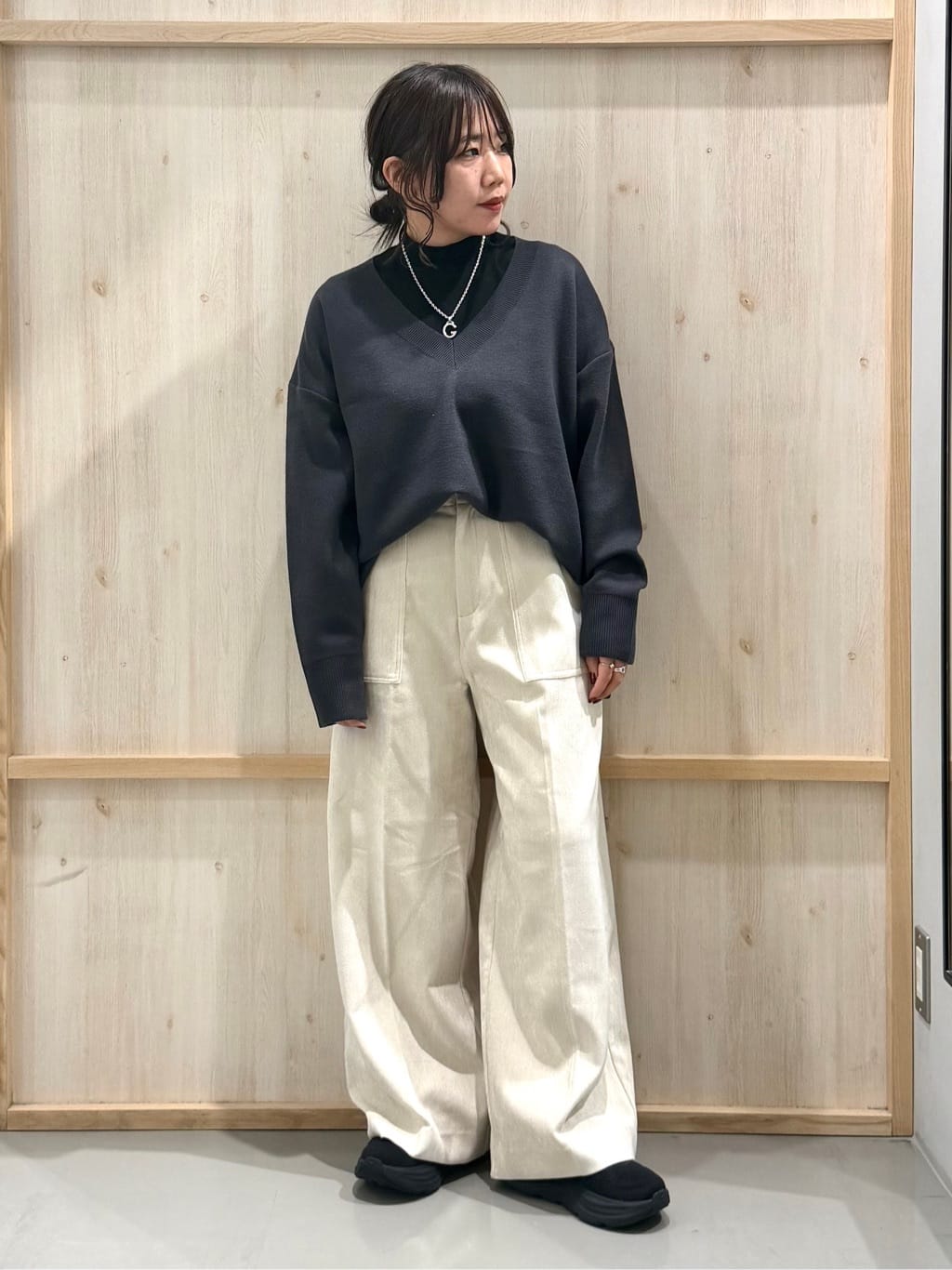 nanaさんの「THE SHOP TK｜【2WAY/洗える】リバーシブル フェイクファーブルゾン」を使ったコーディネート