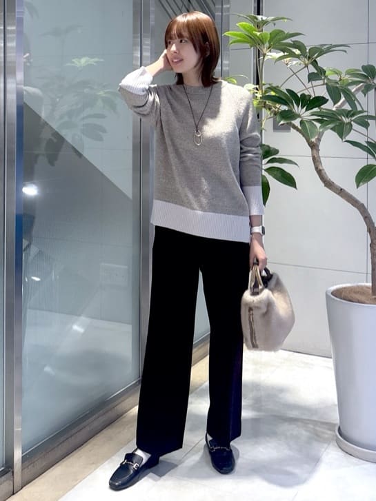 yukaさんの「UNTITLED｜【重ね着もおすすめ/洗える】ウールカシミヤ クルーネックニット」を使ったコーディネート