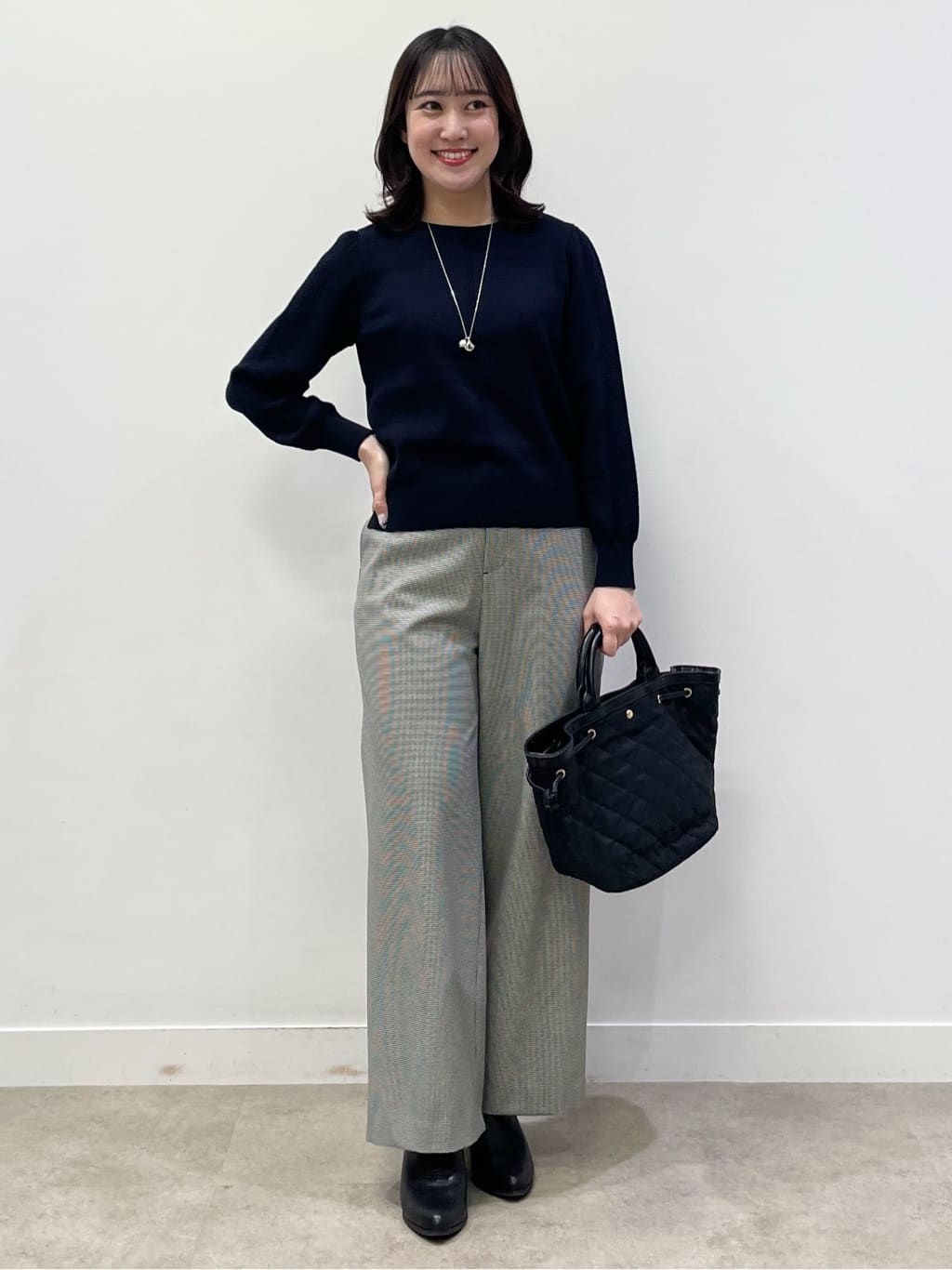 yukariさんの「Reflect｜【選べる8色／スカートにもパンツにも◎】ウール混ボートネックニット」を使ったコーディネート
