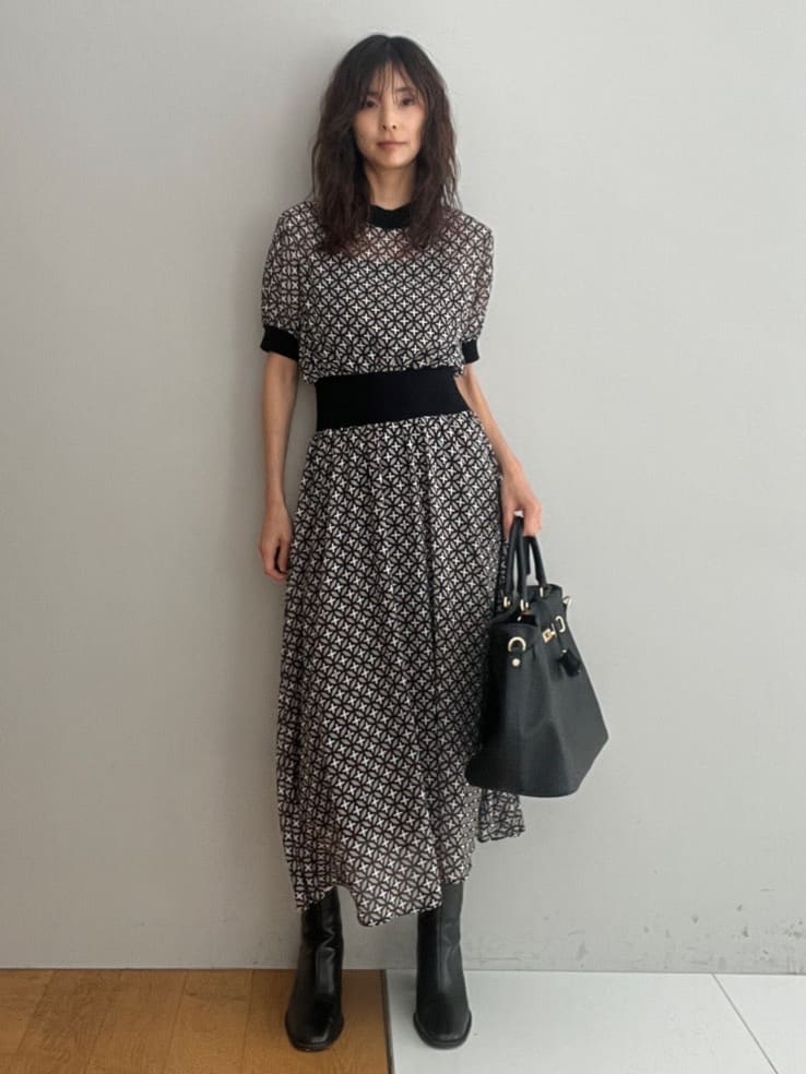 misaさんの「DRESSTERIOR｜【再入荷/otonaMUSE5月号掲載/ウォッシャブル】オーバーラップサークル シアードレス」を使ったコーディネート