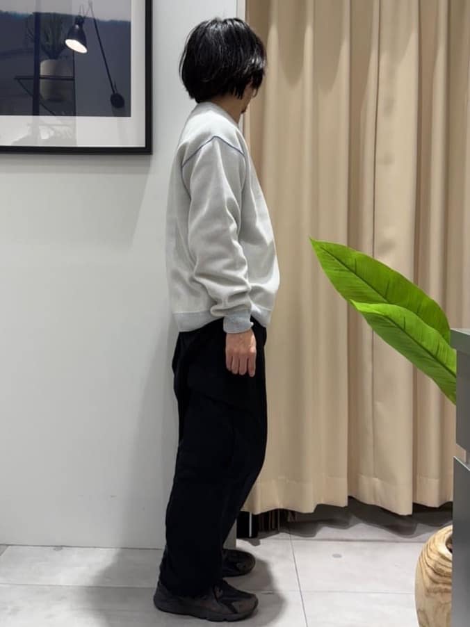 はさんの「THE SHOP TK｜【大人の上品カジュアルを叶える】ハグするニット 洗濯機OK／6色展開」を使ったコーディネート