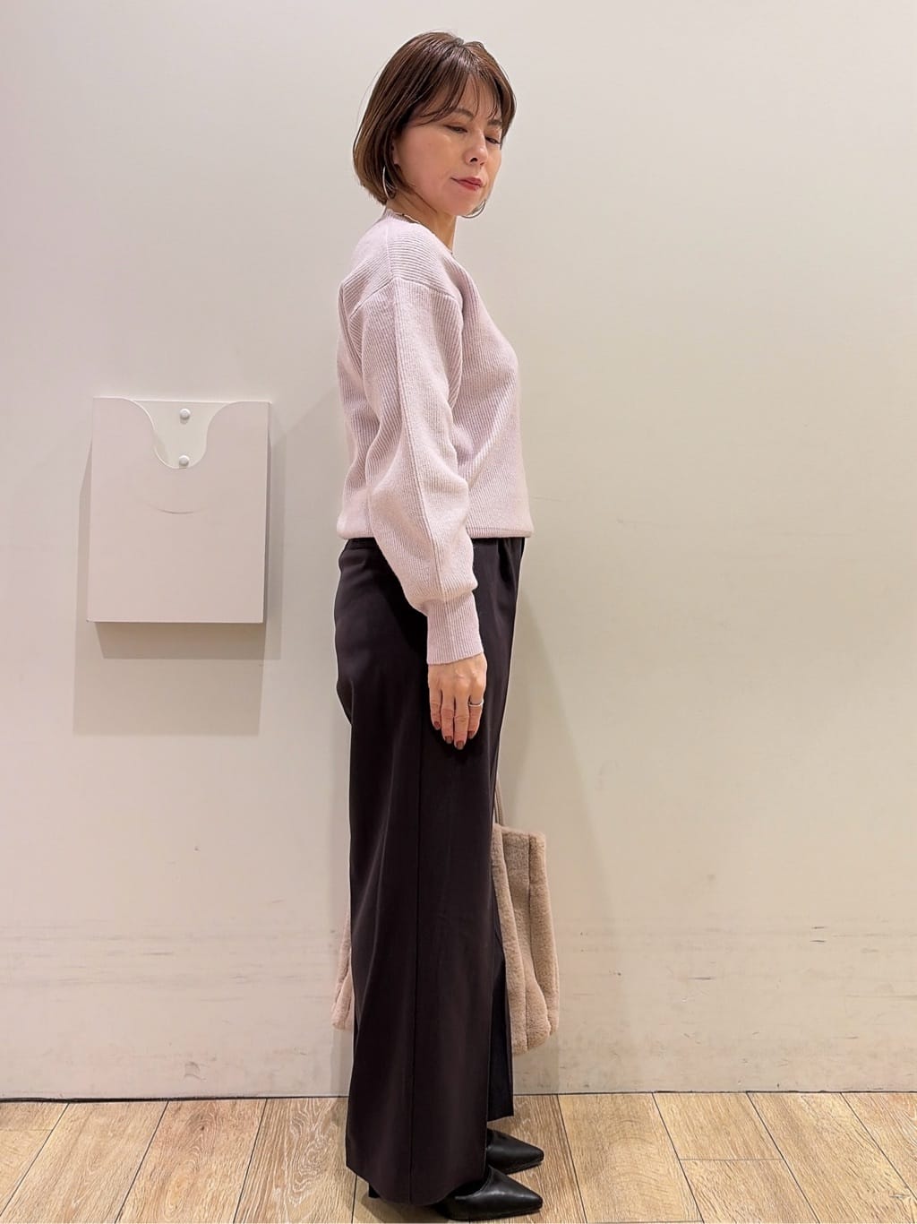 YUKOさんの「index｜裏起毛ストレッチワイドパンツ【洗濯機OK／イージーアイロン】」を使ったコーディネート