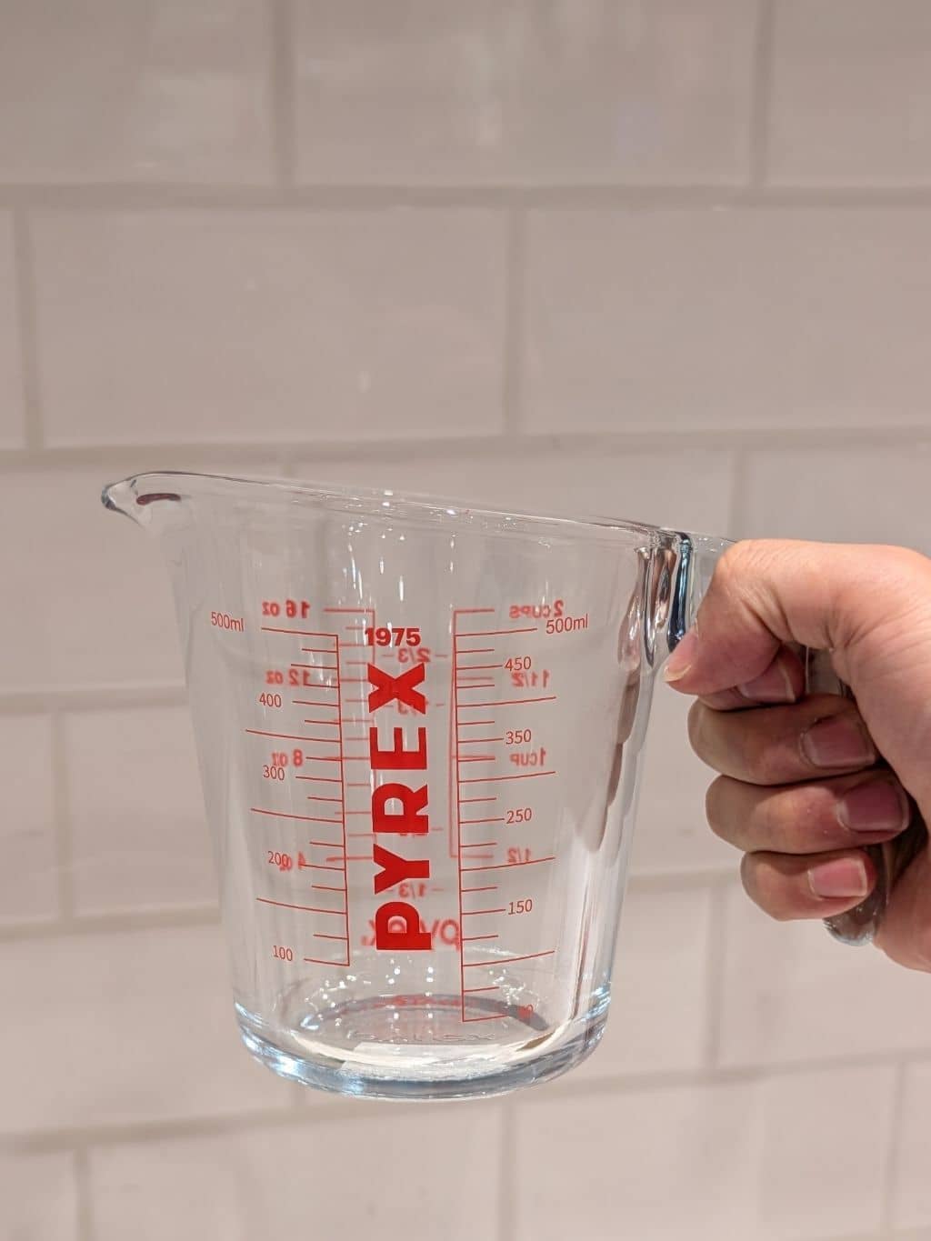 シモさんの「212 KITCHEN STORE｜メジャーカップ500ml レトロエディション1953 ＜Pyrex パイレックス＞」を使ったコーディネート