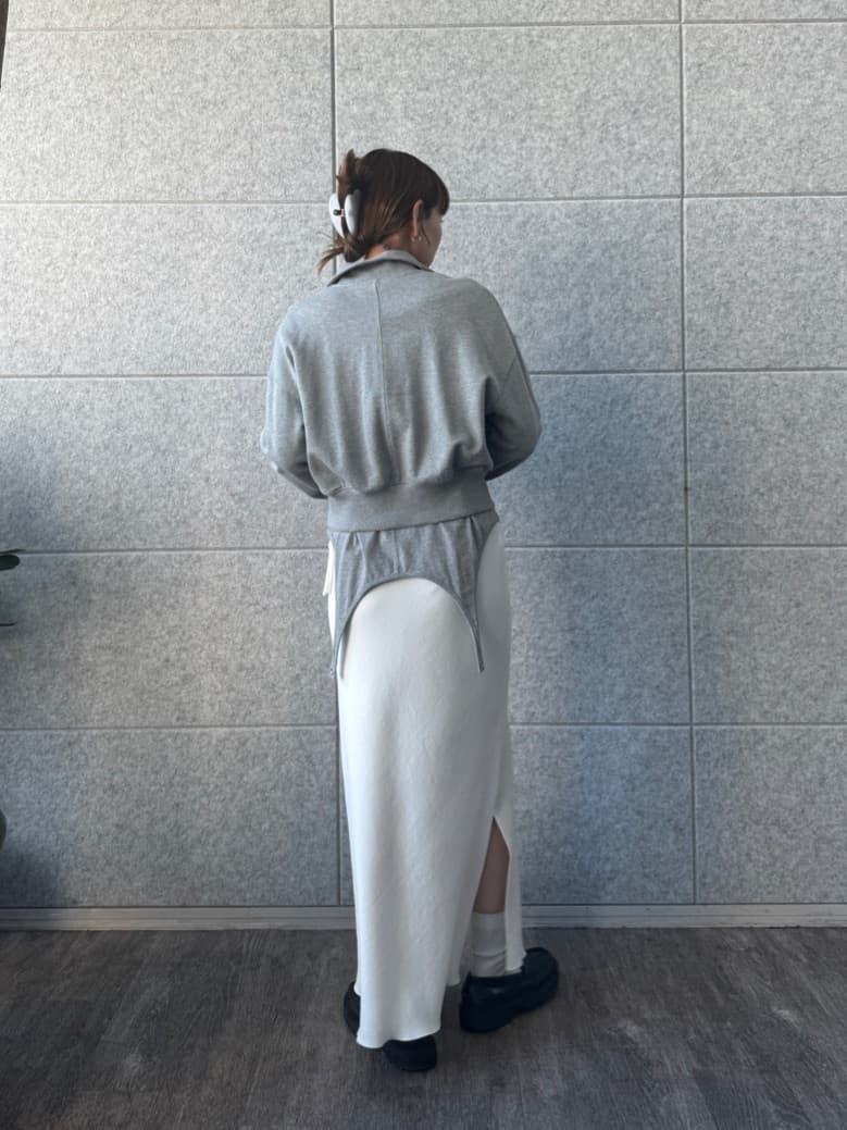 designer yukaさんの「CODE A｜easy flip tee」を使ったコーディネート