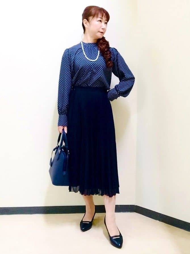花さんの「Reflect｜【お食事会やお出かけに◎】ふんわりジャカード編みカーディガン」を使ったコーディネート