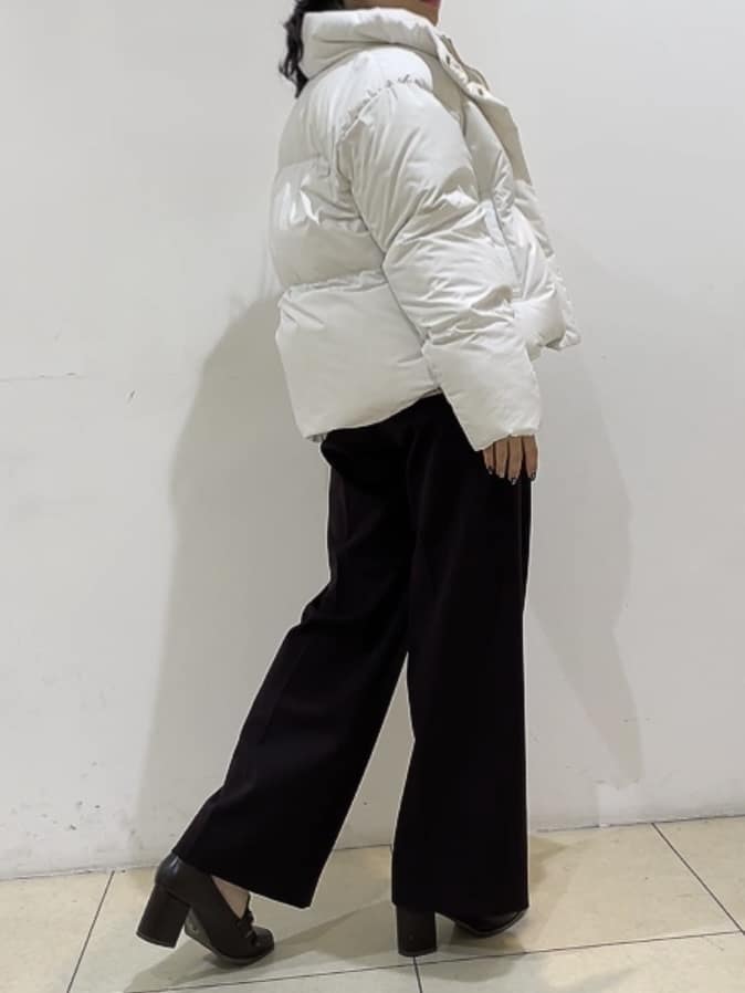 watanabeさんの「UNTITLED｜【トレンド/撥水機能/防寒】ショートダウンコート」を使ったコーディネート