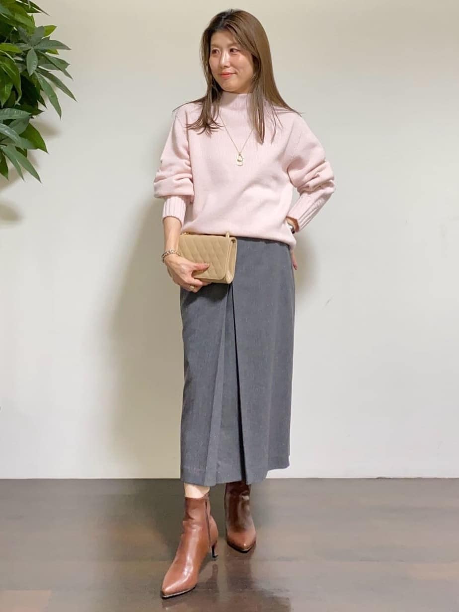 tomoさんの「UNTITLED｜【着回しが効く／オンオフアウター】ウールショートコート」を使ったコーディネート