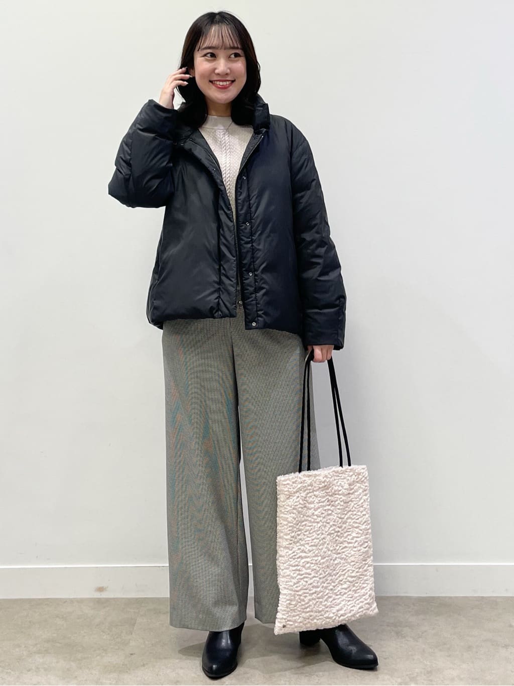 yukariさんの「Reflect｜【すっきりシルエット】ショート丈ダウンコート」を使ったコーディネート