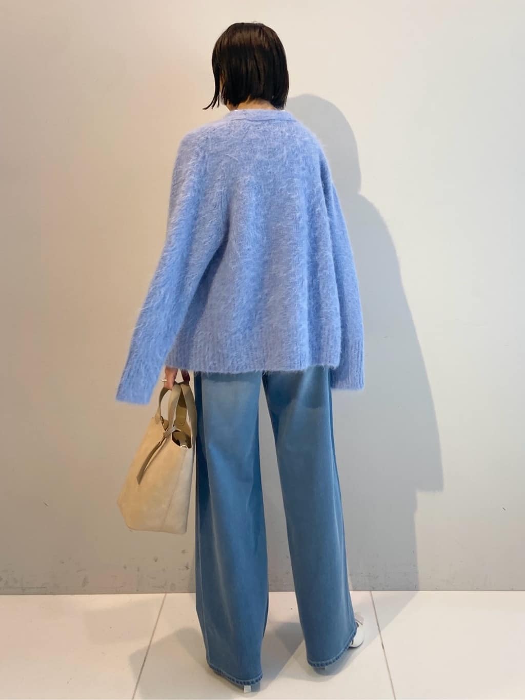 AYAさんの「UNTITLED｜【ゆったり】アルパカ混シャギー カーディガン」を使ったコーディネート