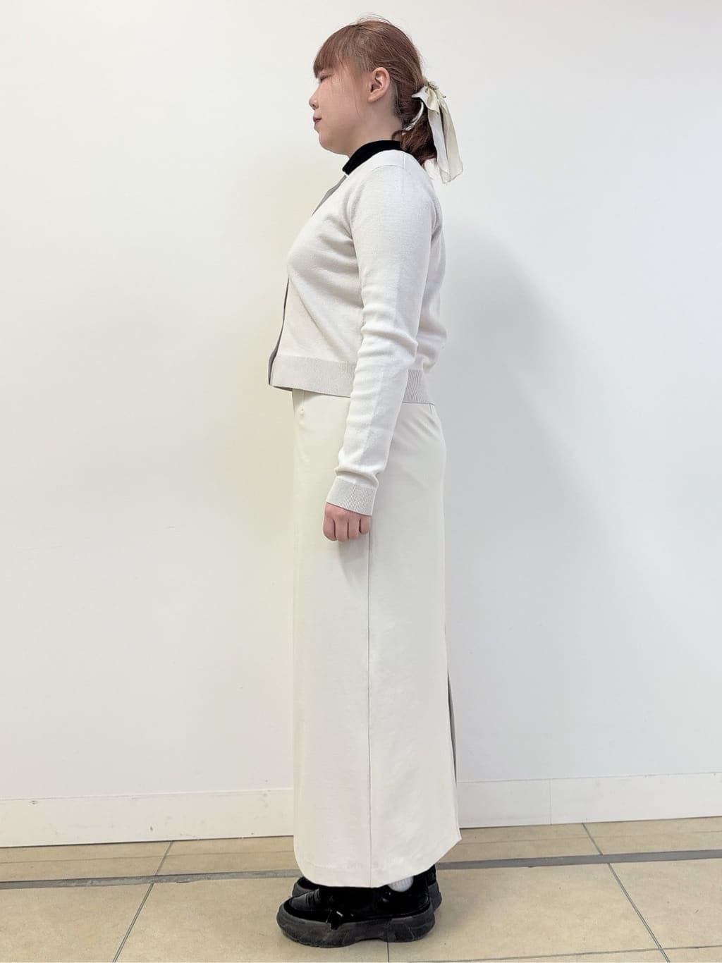 なかもとあきさんの「DRESSTERIOR｜【ウォッシャブル/撥水素材】撥水ツイル マウンテンパーカー」を使ったコーディネート